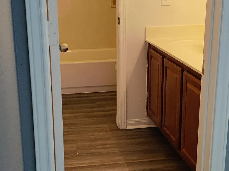 2nd floor bath vanity (Jack and Jill Layout)