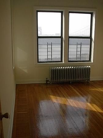 1st image of 100 E 116th St