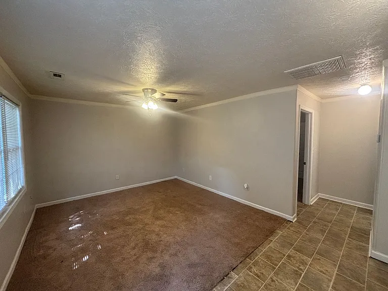 1232-1244 1254 Centerville Rd — Photo 7