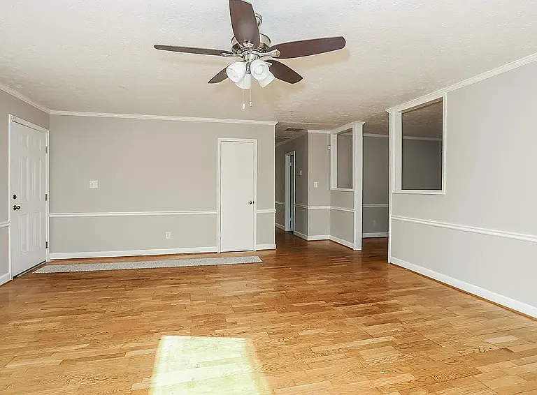 150 Spring Valley Cir — Photo 8