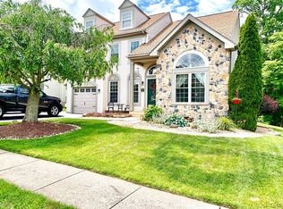 444 Turtle Ln, Langhorne, PA 19047