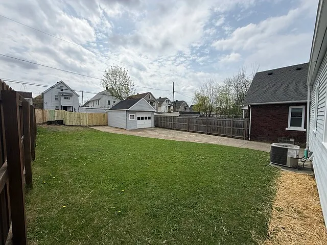8314 Vineyard Ave — Photo 3