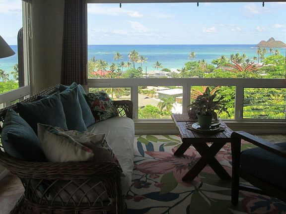 Living room lounging with panoramic views