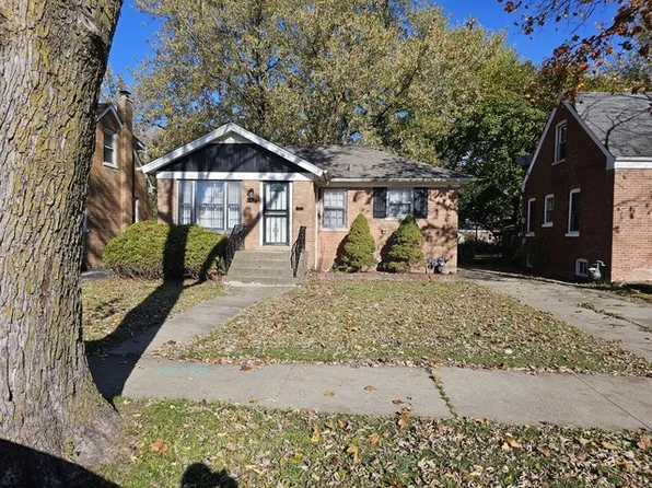 234 E 142nd St, Dolton, IL 60419