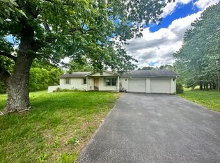 1731 Okolona Rd, Rickman, TN 38580