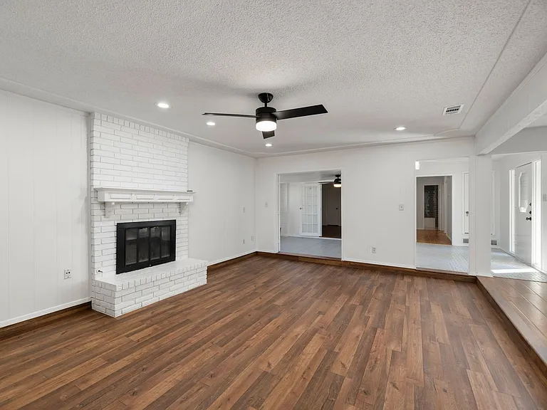 5603 Fireside Dr — Photo 4