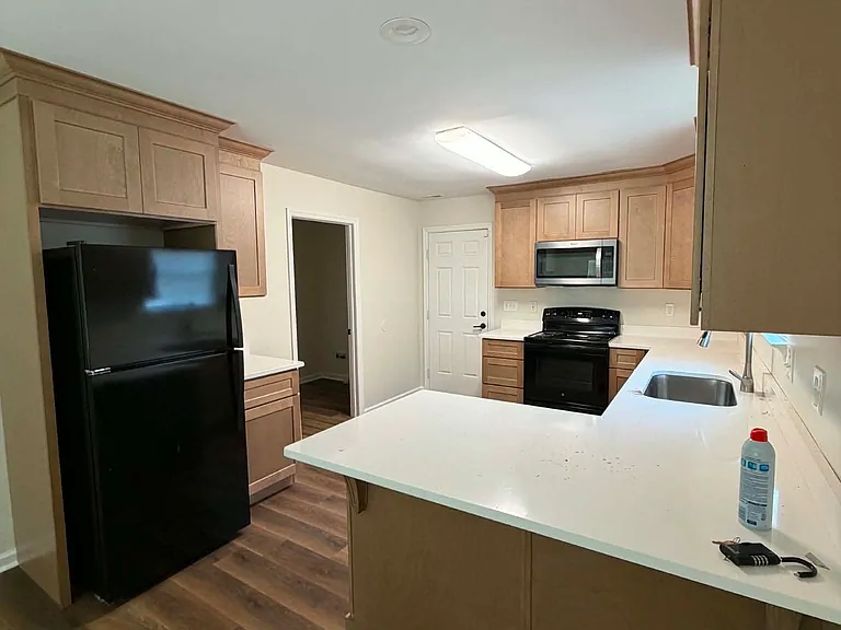 128 Colony Cir — Photo 4