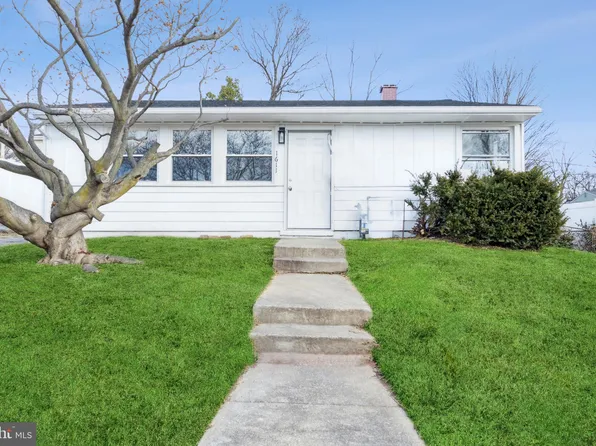 1611 Sunshine St, Glen Burnie, MD 21061