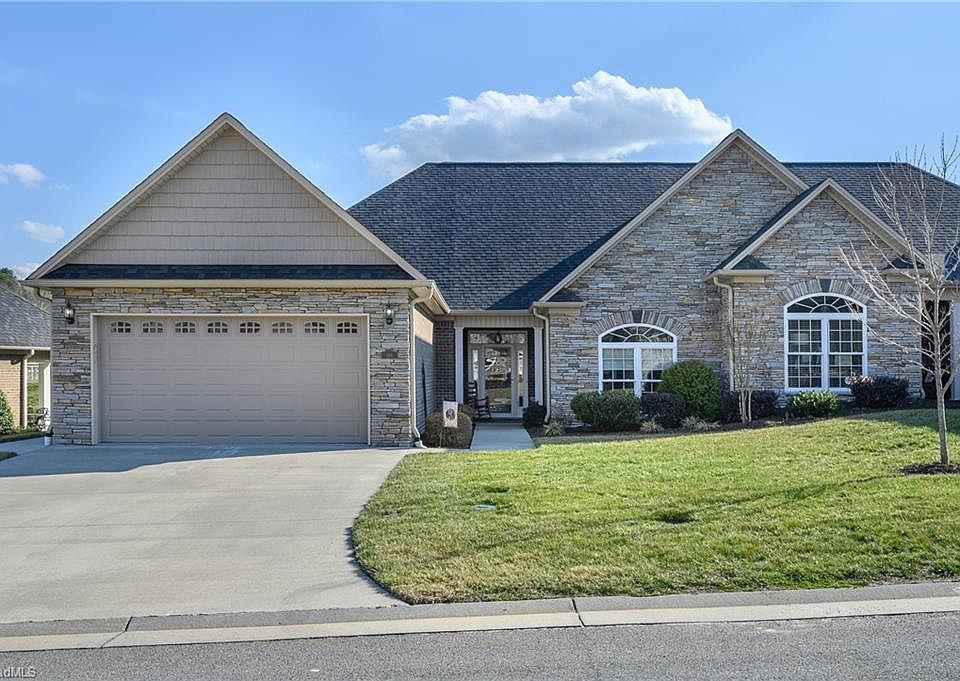 1st image of 149 Greystone Ln