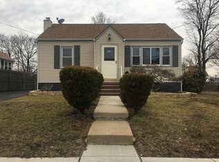 755 Hamilton St, Somerset, NJ
