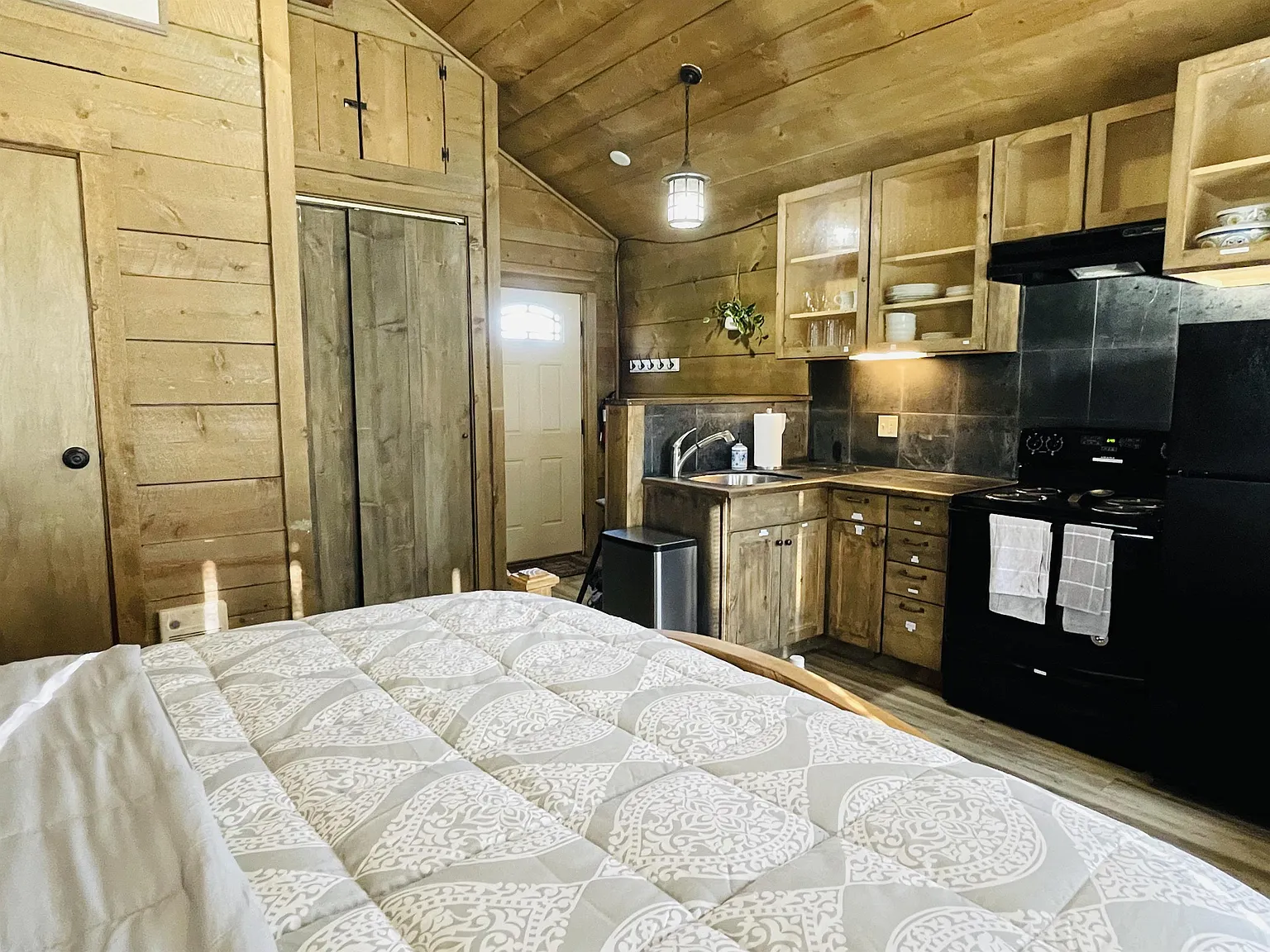 Westcliffe Outpost Apartments - Outpo.. — Photo 3