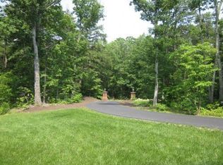 21979 Watson Rd, Leesburg, VA 20175