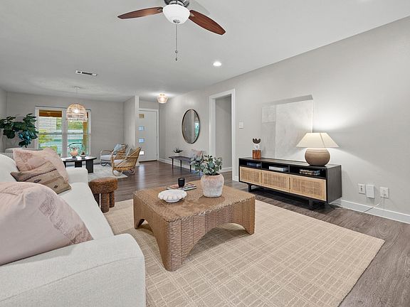 4th image of 5501 Coventry Ln