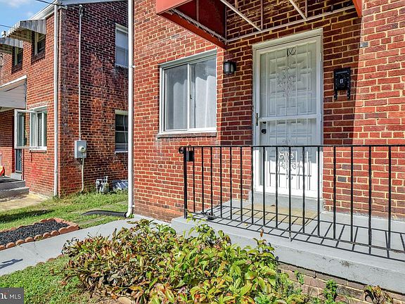 4th image of 4348 D St SE