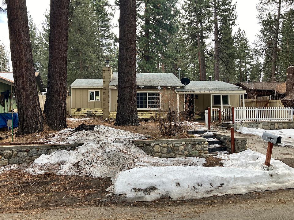 1st image of 2498 Armstrong Ave