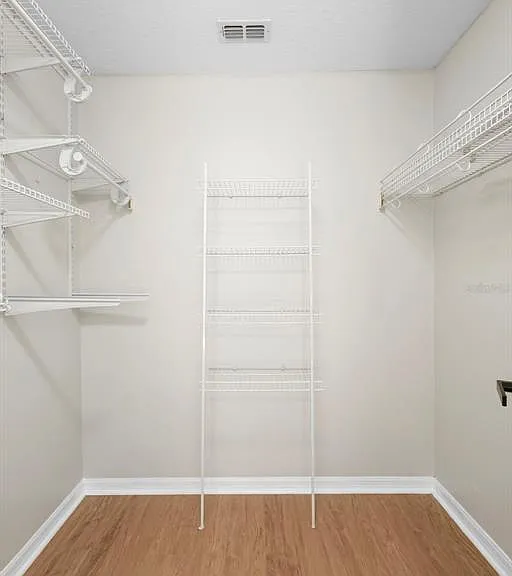 1227 Tivoli Dr — Photo 32
