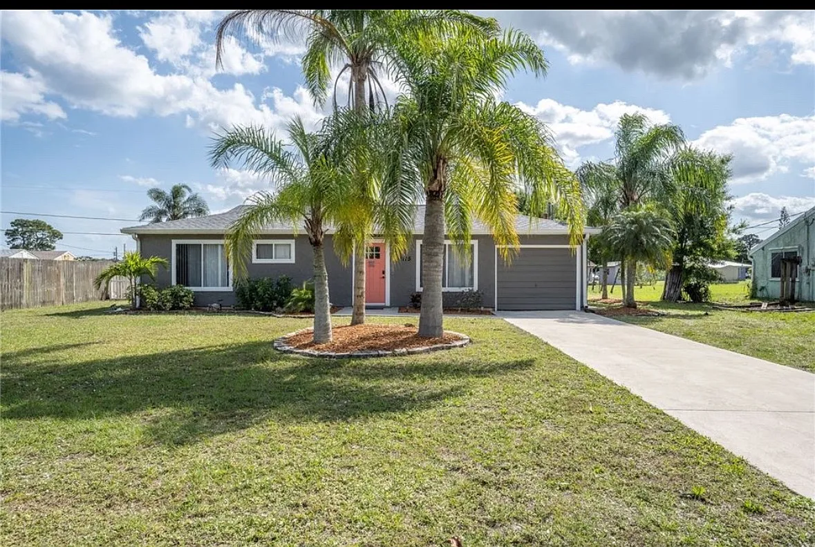Building Photo - 1115 Highland Dr SW #2