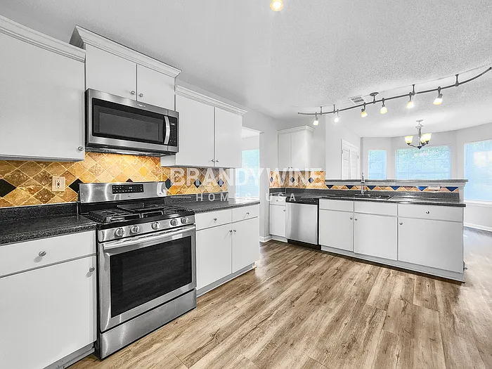 773 Asbury Way — Photo 8