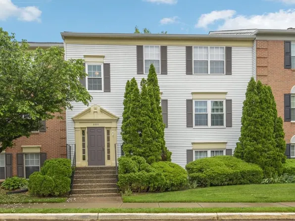 9200 Caspian Way APT 301, Manassas, VA 20110