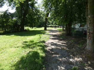 460 E Washington St, Joliet, IL 60433