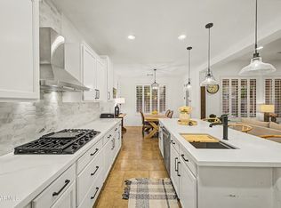 3853 E COMSTOCK Drive, Gilbert, AZ 85296