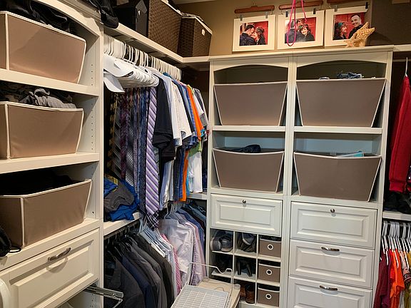 Master Closet 