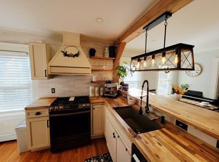 92 Alger Ave #1, Providence, RI 02907