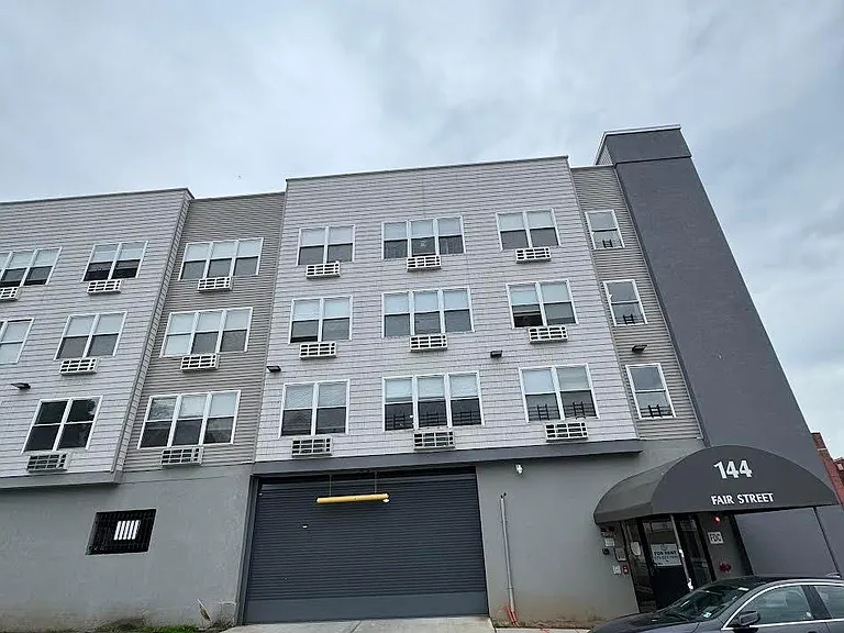 144 Fair St — Photo 1