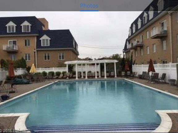 Heated Pool and Jacuzzi
