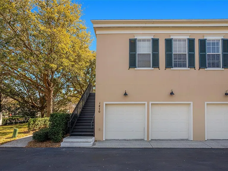 1470 Lake Baldwin Ln #C — Photo 2
