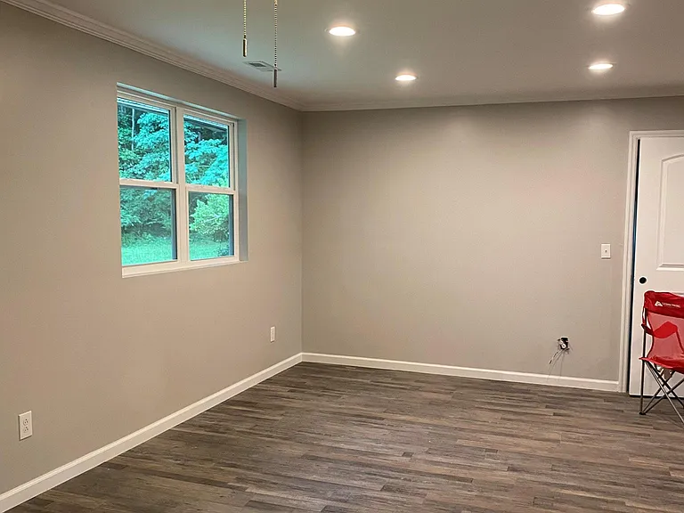 115 Bethune Cir — Photo 4