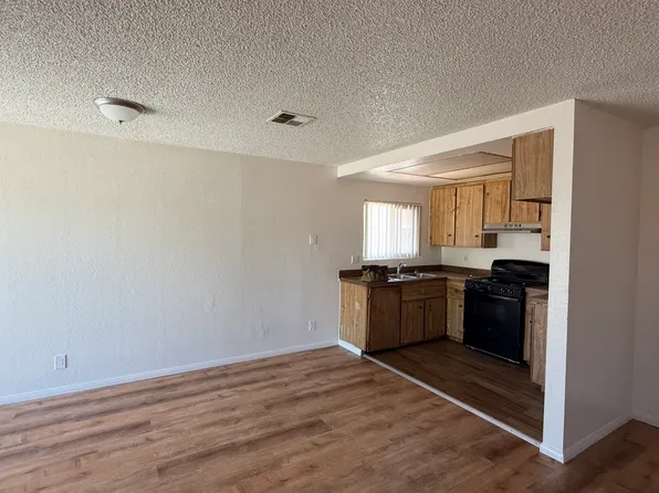 1341 Barstow Rd APT D, Barstow, CA 92311