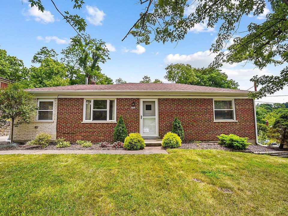 1st image of 9882 Skyridge Dr