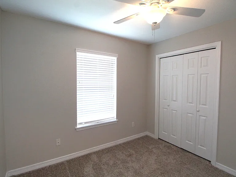 7680 Chablis Cir — Photo 12