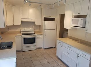 8828 La Riviera Dr UNIT D, Sacramento, CA