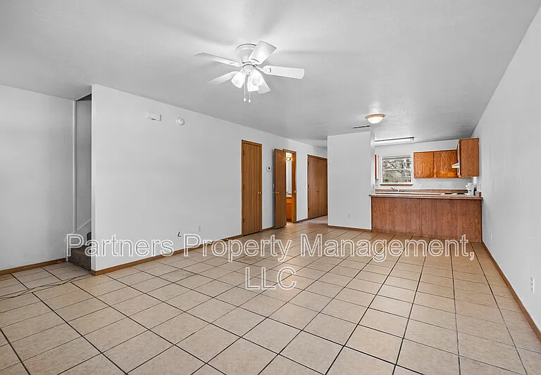 888 S Curtis Ave #1 — Photo 11