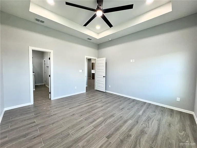 905 Durango St — Photo 13