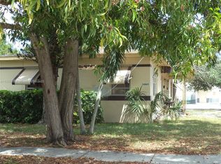 16867 NE 4th Pl, North Miami Beach, FL 33162