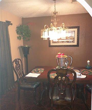 4th image of 2154 Hillburn Dr