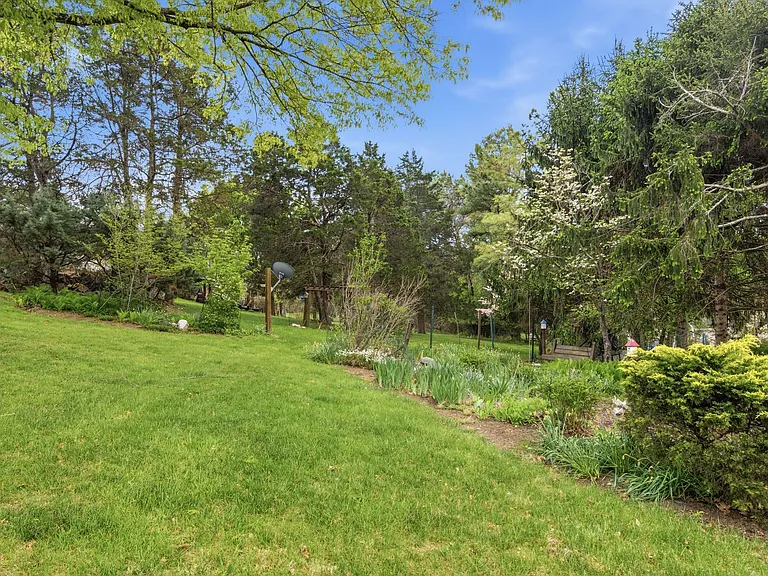1721 Plank Dr — Photo 66