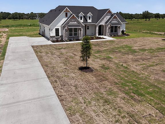 5th image of 311 Vz County Road 3811
