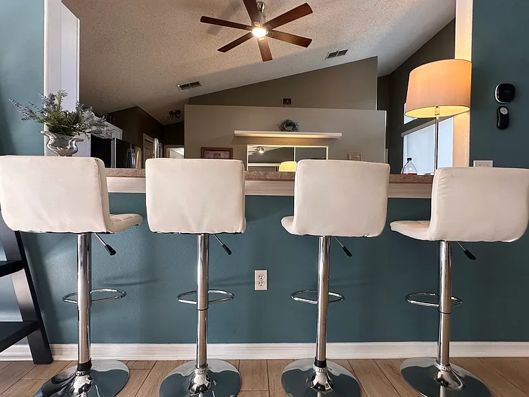 116 Oak Promenade Ct — Photo 4