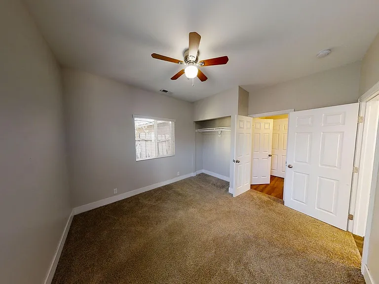 5640 Dorothy Way — Photo 11