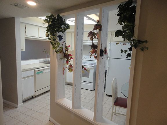 2nd image of 2206 S Cypress Bend Dr APT 705