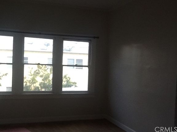 4th image of 2438 Cedar Ave