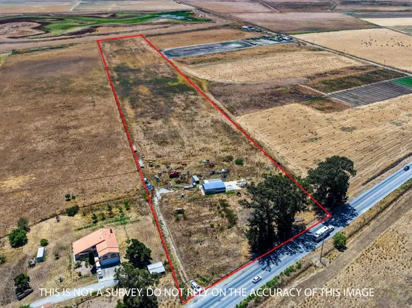 4688 Pacheco Pass Hwy, Gilroy, CA 95020