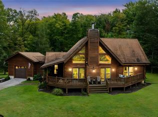 1060 Jackie St, Jefferson, OH 44047