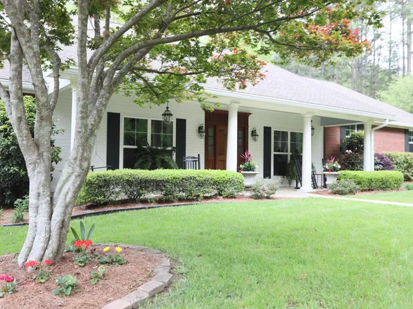 401 W Lake Rd, Hattiesburg, MS 39402