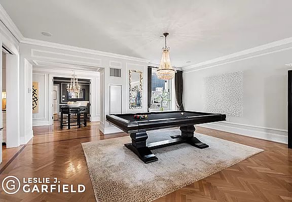 2nd image of 1 Central Park S #1301