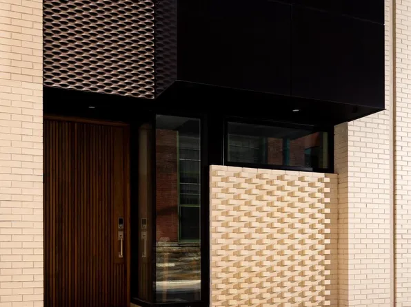 1640 Carlton St, Philadelphia, PA 19103